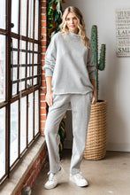 Load image into Gallery viewer, COTTON POLY Fleece Relaxed Fit Pants