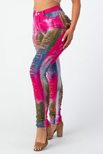 Load image into Gallery viewer, Tie Dye Destroyed Skinny Pants Small