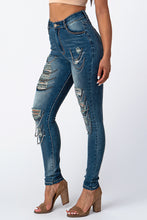 Load image into Gallery viewer, Destroyed Pants With Chain Front Md Denim Jeans Large Size.