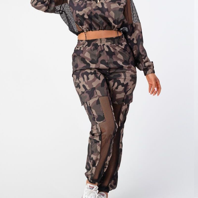 Camouflage Jogger Pants  With Fish Net Small