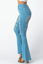 Load image into Gallery viewer, Destroyed Flare Pants Blue Jeans Small Size .