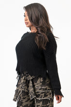 Load image into Gallery viewer, Sleeve Front Tie Camouflage Cargo Pants X-Large Size .