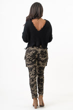 Load image into Gallery viewer, Sleeve Front Tie Camouflage Cargo Pants Medium Size .